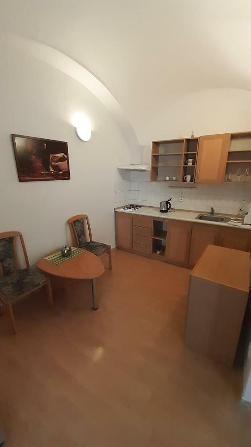 Big Modern Doubleroom Near Cathedral Košice Extérieur photo